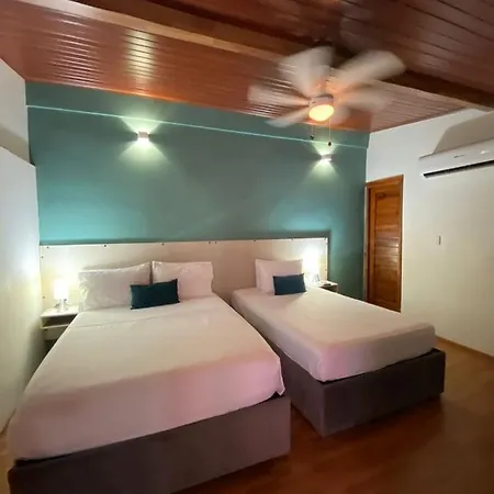 Casa Getsemani C.a Gastro Bar Bed & Breakfast *